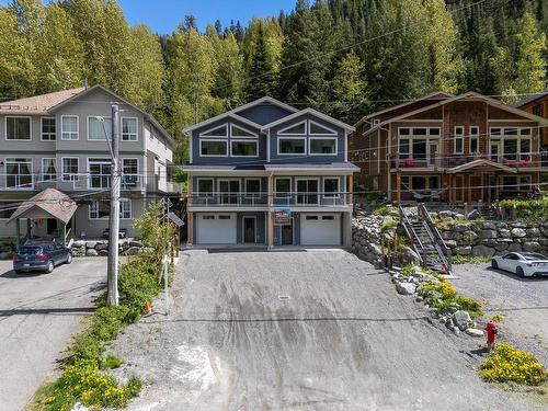 1367 Burfield Drive, Sun Peaks, BC - Outdoor With Facade