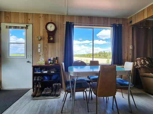 4405 Big Bar Rd, Clinton, BC - Indoor Photo Showing Dining Room