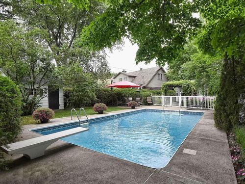 Piscine - 748 Rue Presseault, Sainte-Thérèse, QC - Outdoor With In Ground Pool With Backyard