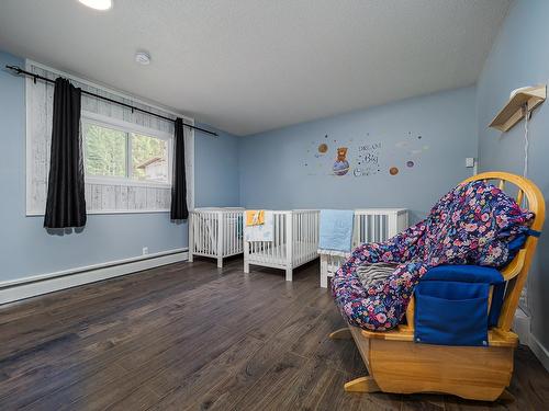1261 Alexander Drive, Golden, BC - Indoor Photo Showing Bedroom