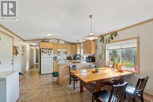 976 Waterloo  Road, Castlegar, BC - Indoor