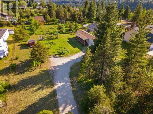 976 Waterloo  Road, Castlegar, BC - Outdoor With View