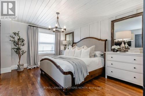 70 Wasaga Sands Drive, Wasaga Beach, ON - Indoor Photo Showing Bedroom