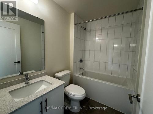 706 - 509 Dundas Street W, Oakville, ON - Indoor Photo Showing Bathroom