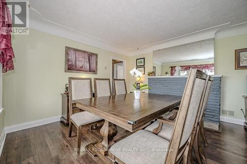 925 Highway 6, Hamilton, ON - Indoor Photo Showing Dining Room