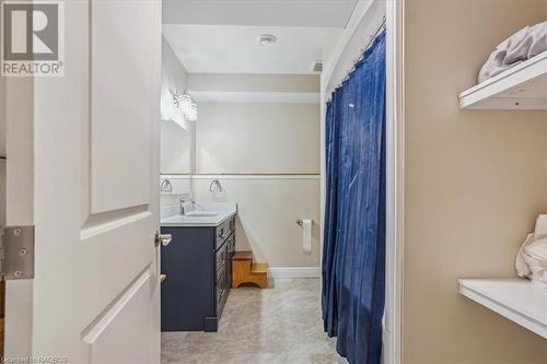 154 Bryant Street, Oliphant, ON - Indoor Photo Showing Laundry Room