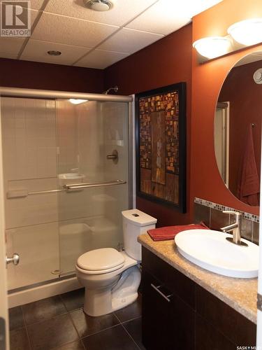 4518 Cudmore Crescent, Regina, SK - Indoor Photo Showing Bathroom