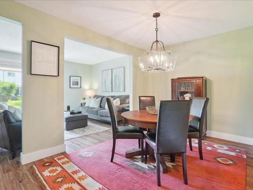 17 Quail Drive|Unit #50, Hamilton, ON - Indoor Photo Showing Dining Room