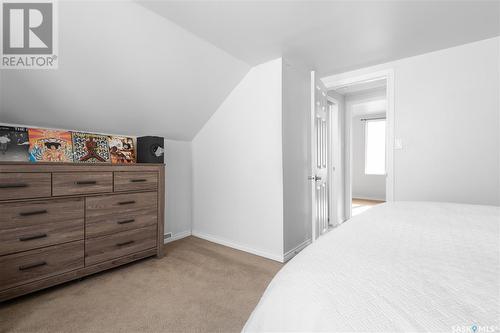 2741 Wallace Street, Regina, SK - Indoor Photo Showing Bedroom