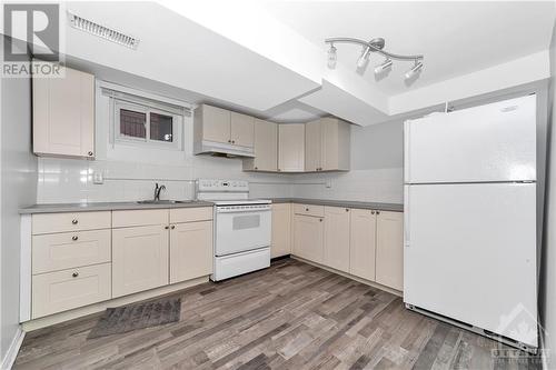 969 Beaudry Street, Ottawa, ON - Indoor Photo Showing Kitchen