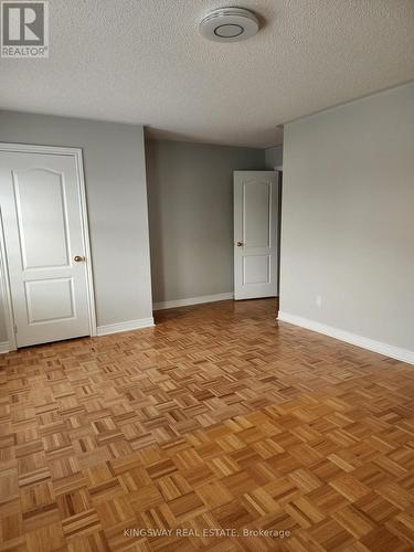 6938 Amour Terrace, Mississauga, ON - Indoor Photo Showing Other Room