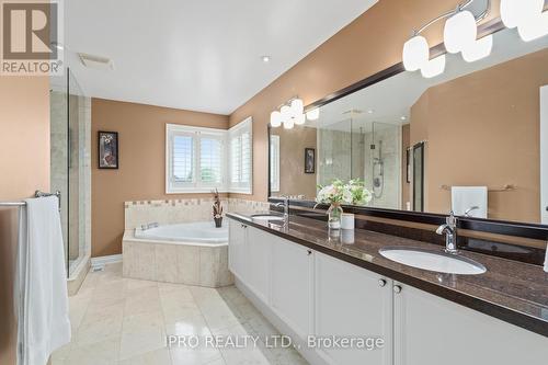 23 Pinebrook Circle, Caledon, ON - Indoor Photo Showing Bathroom