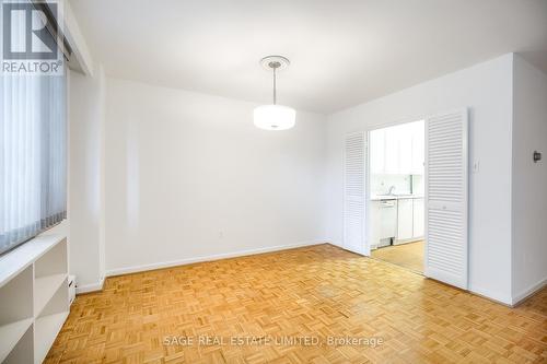 704 - 575 Avenue Road, Toronto (Yonge-St. Clair), ON - Indoor Photo Showing Other Room