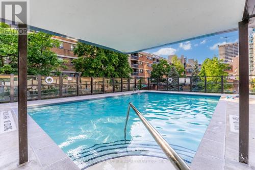 808 - 105 Mccaul Street, Toronto (Kensington-Chinatown), ON - Outdoor With In Ground Pool