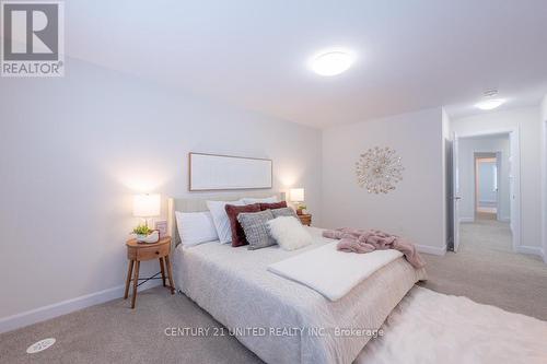 945 Bamford Terrace, Peterborough, ON - Indoor Photo Showing Bedroom