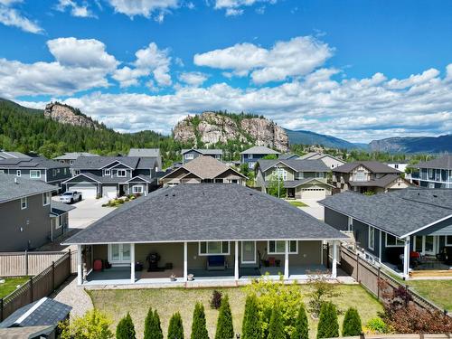 1516 Rosewood Lane, Castlegar, BC - Outdoor With Deck Patio Veranda With View