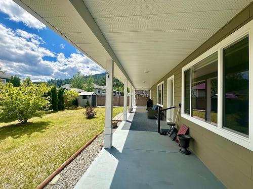 1516 Rosewood Lane, Castlegar, BC - Outdoor With Deck Patio Veranda With Exterior