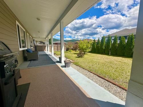 1516 Rosewood Lane, Castlegar, BC - Outdoor With Exterior