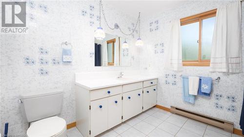 97 Dorena Crescent, Sauble Beach, ON - Indoor Photo Showing Bathroom