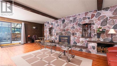 97 Dorena Crescent, Sauble Beach, ON - Indoor With Fireplace