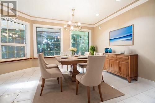 1108 Pineridge Crescent, Revelstoke, BC - Indoor Photo Showing Dining Room