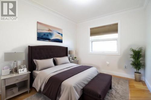 1108 Pineridge Crescent, Revelstoke, BC - Indoor Photo Showing Bedroom