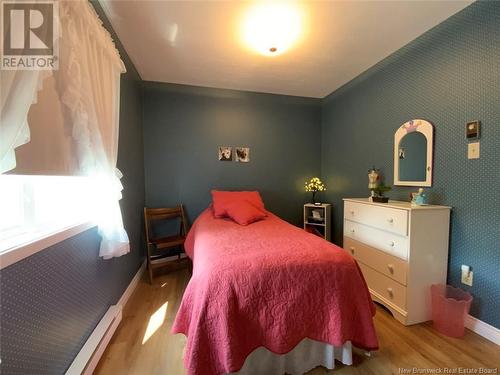 60 Lily Avenue, Edmundston, NB - Indoor Photo Showing Bedroom