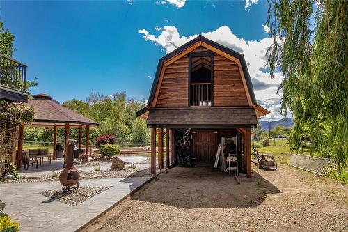 242 Road 9, Oliver, BC - Outdoor