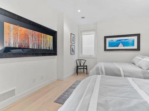 1610 Kimberlite Drive, Lake Country, BC - Indoor Photo Showing Bedroom