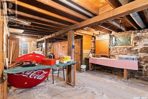 207 4Th Avenue E, Watrous, SK - Indoor Photo Showing Basement