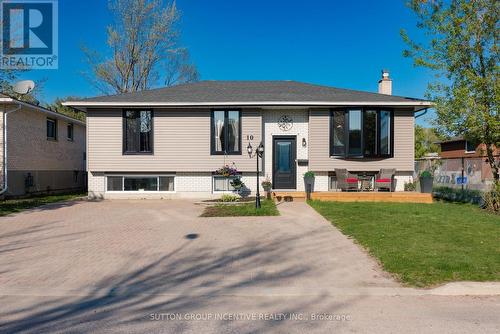 10 Knox Court, North Bay, ON - Outdoor With Facade