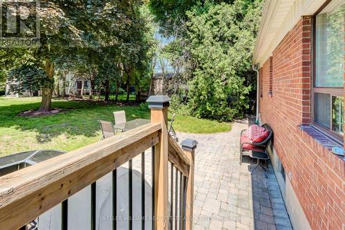 1017 Henley Road, Mississauga, ON - Outdoor