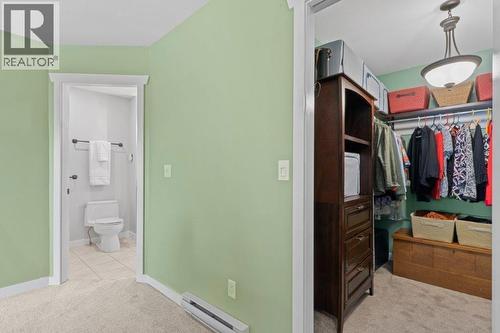 4170 Lake Avenue, Peachland, BC - Indoor