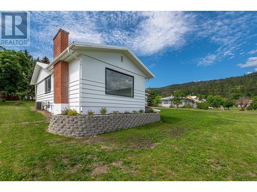 174 Salmon Arm Drive, Enderby, BC - Outdoor