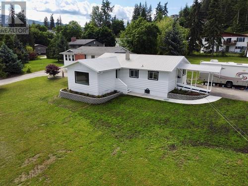 174 Salmon Arm Drive, Enderby, BC - Outdoor