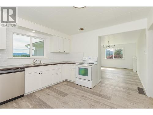 174 Salmon Arm Drive, Enderby, BC - Indoor Photo Showing Kitchen With Double Sink