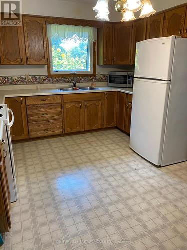 Imported from itso - 111 Fath Avenue, Aylmer (Ay), ON - Indoor Photo Showing Kitchen With Double Sink