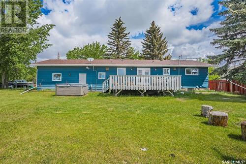 322 1St Avenue, Bradwell, SK - Outdoor With Deck Patio Veranda