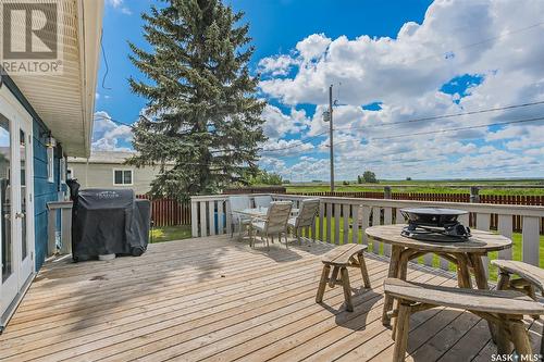 322 1St Avenue, Bradwell, SK - Outdoor With Deck Patio Veranda With Exterior