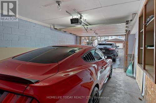 1239 Brackenwood Crescent, Kingston, ON - Indoor Photo Showing Garage