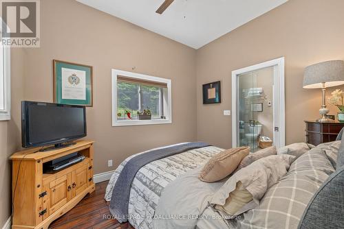 17B Hughes Lane, Tweed, ON - Indoor Photo Showing Bedroom