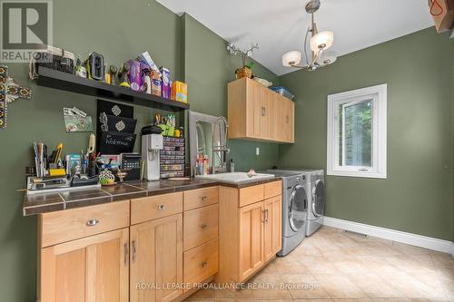 17B Hughes Lane, Tweed, ON - Indoor Photo Showing Laundry Room