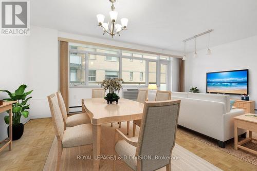 404 - 581 Avenue Road, Toronto (Yonge-St. Clair), ON - Indoor Photo Showing Dining Room