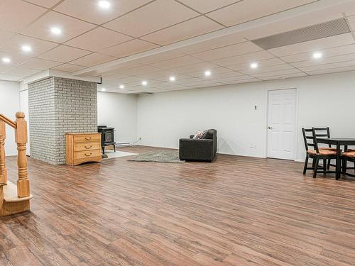 Family room - 90 Ch. Plante, Orford, QC - Indoor Photo Showing Other Room