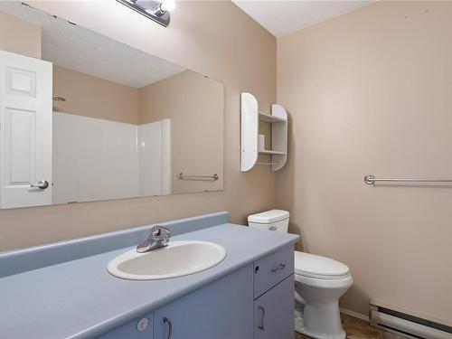 29-260 Harwell Rd, Nanaimo, BC - Indoor Photo Showing Bathroom