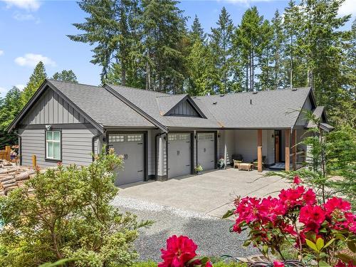 2410 Island Hwy West, Qualicum Beach, BC 