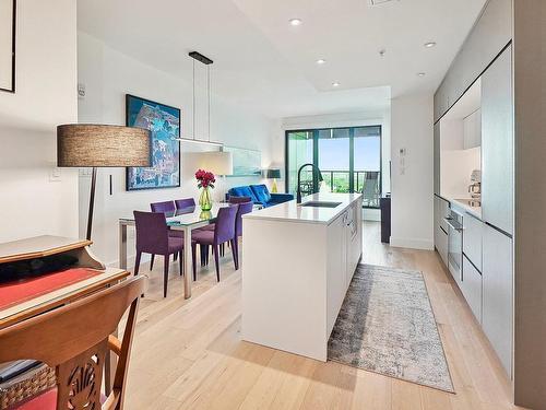 Overall view - 2304-200 Rue André-Prévost, Montréal (Verdun/Île-Des-Soeurs), QC - Indoor Photo Showing Kitchen