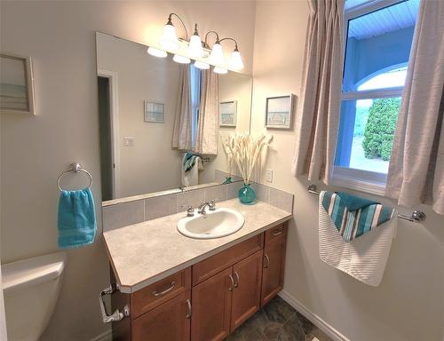 8503 Kingfisher Drive, Osoyoos, BC - Indoor Photo Showing Bathroom