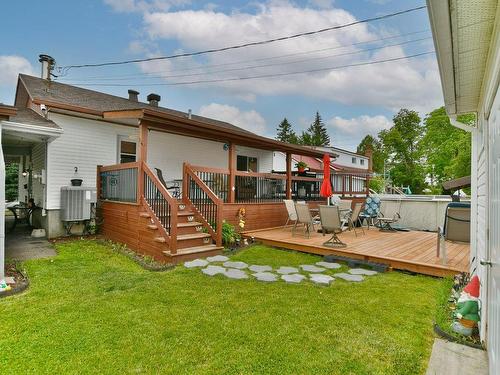 Cour - 8835 Av. Gravel, Laval (Saint-François), QC - Outdoor With Deck Patio Veranda