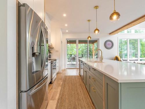 Kitchen - 43 Allée Du Refuge, Magog, QC - Indoor Photo Showing Kitchen With Upgraded Kitchen